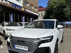 Продаж вживаних Audi Q4 e-tron - купити на Автобазарі