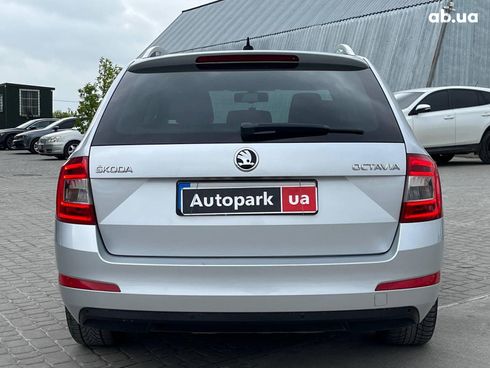 Skoda Octavia 2015 серый - фото 9