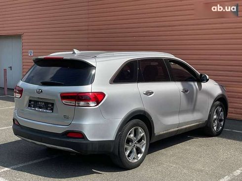 Kia Sorento 2017 - фото 6