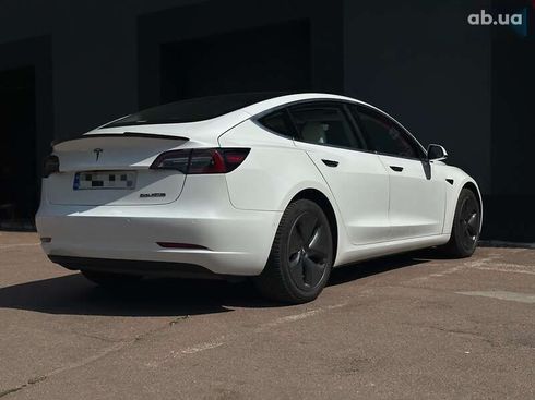 Tesla Model 3 2018 - фото 10