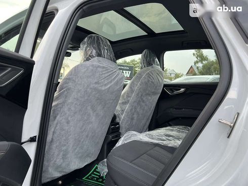 Audi Q4 e-tron 2023 - фото 19
