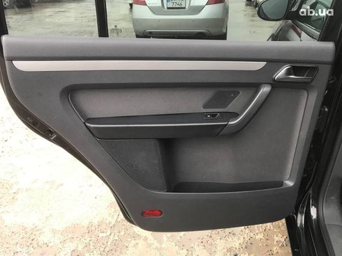 Volkswagen Touran 2013 черный - фото 18
