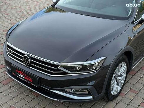Volkswagen passat alltrack 2020 - фото 12