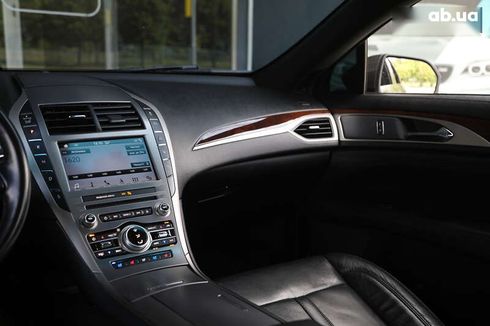 Lincoln MKZ 2017 - фото 12