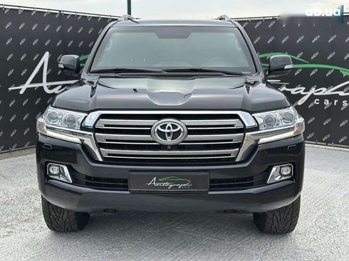 Toyota Land Cruiser 2017 - фото 3