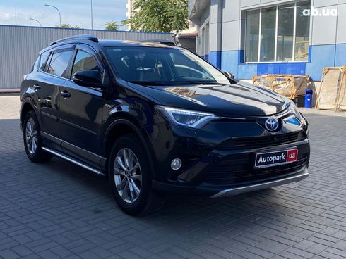 Toyota RAV4 2017 черный - фото 3