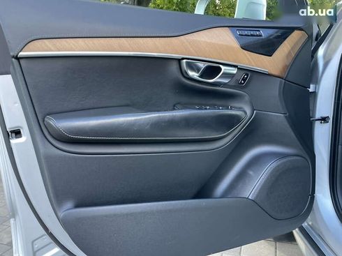 Volvo XC90 2018 - фото 26