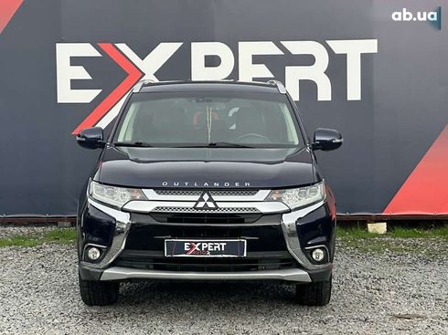 Mitsubishi Outlander 2016 - фото 2
