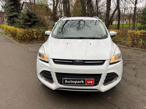 Ford Kuga 2015 белый - фото 2