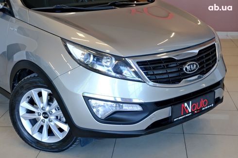 Kia Sportage 2012 серый - фото 3