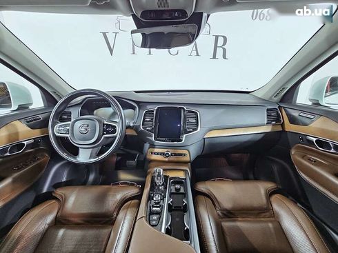 Volvo XC90 2018 - фото 21