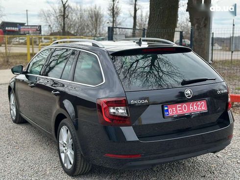 Skoda Octavia 2018 - фото 19