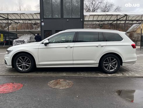 Volkswagen passat b8 2018 белый - фото 14