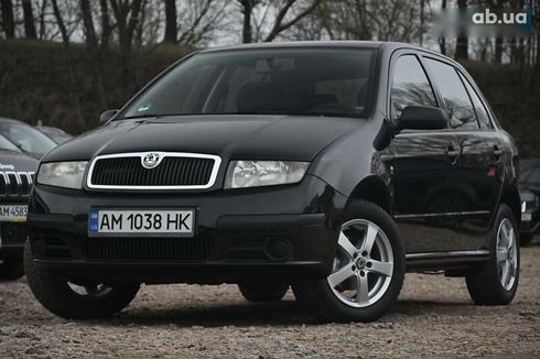 Skoda Fabia 2006 - фото 8