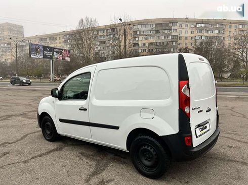 Renault Kangoo 2012 - фото 9