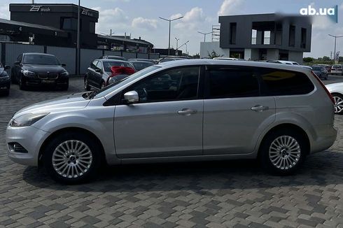 Ford Focus 2010 - фото 4