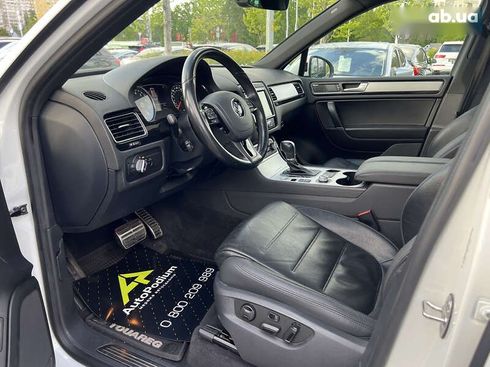 Volkswagen Touareg 2017 - фото 22