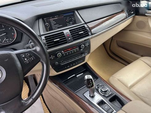 BMW X5 2011 - фото 20