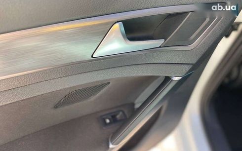 Volkswagen e-Golf 2018 - фото 20