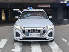Продаж вживаних Audi SQ8 e-tron 2023 року в Києві - купити на Автобазарі