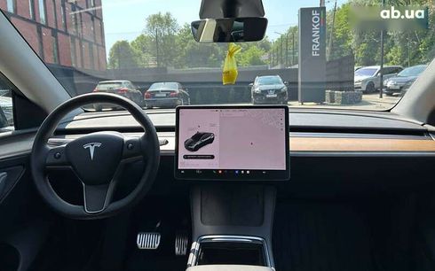 Tesla Model Y 2022 - фото 12