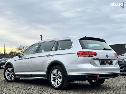 Volkswagen passat alltrack 2019 - фото 6