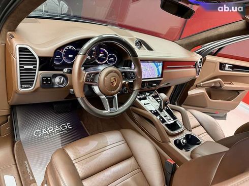 Porsche Cayenne 2019 - фото 30