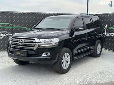 Продажа б/у Toyota Land Cruiser 2017 года - купить на Автобазаре