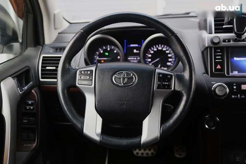 Toyota Land Cruiser Prado 2013 - фото 16