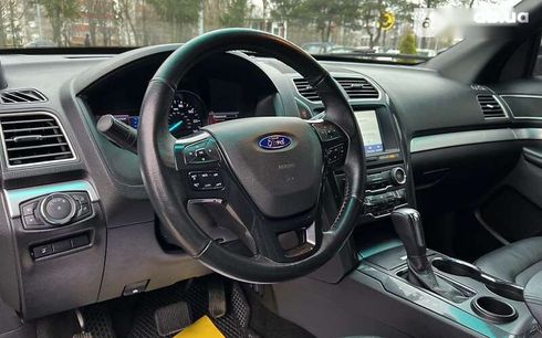 Ford Explorer 2017 - фото 23