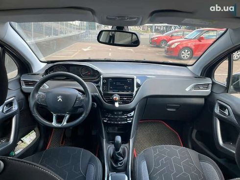 Peugeot 2008 2019 - фото 11