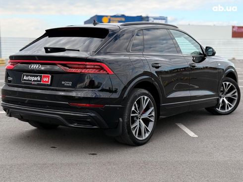 Audi Q8 2021 черный - фото 12