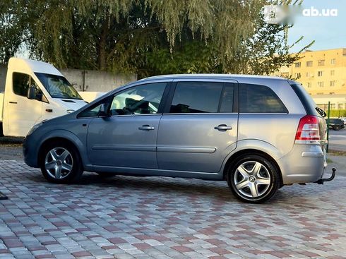 Opel Zafira 2009 - фото 28