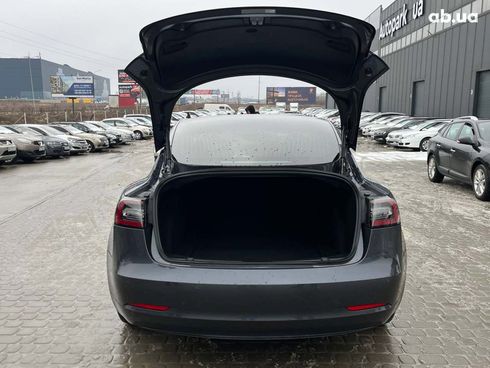 Tesla Model 3 2019 серый - фото 16