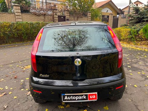 Fiat Punto 2008 черный - фото 6