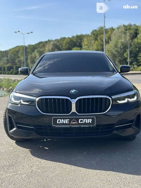 BMW 5 серия 2020 - фото 2