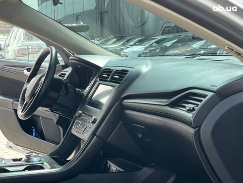 Ford Fusion 2017 серый - фото 6
