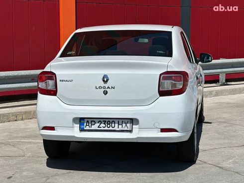 Renault Logan 2016 - фото 16