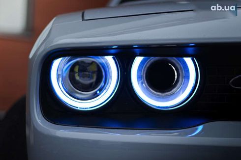 Dodge Challenger 2021 - фото 24