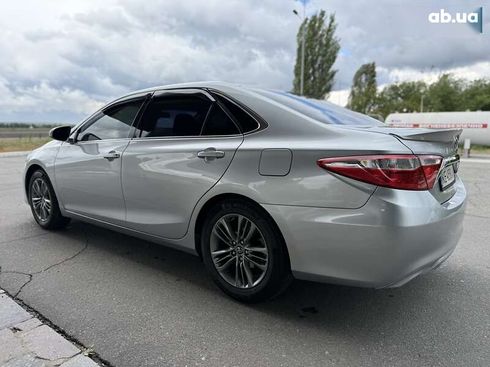 Toyota Camry 2016 - фото 16