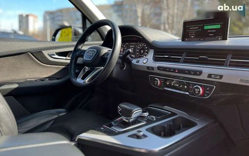 Audi Q7 2017 - фото 11