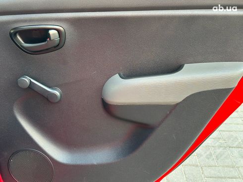 Hyundai i10 2009 красный - фото 29