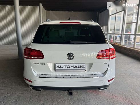 Volkswagen Touareg 2014 - фото 3