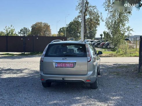 Ford Focus 2008 - фото 12