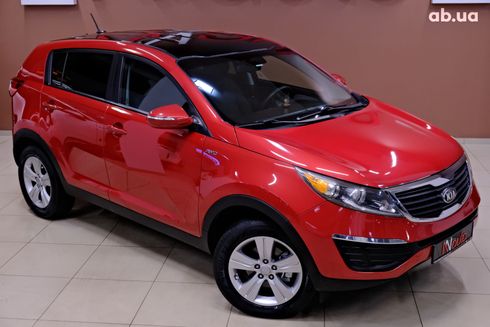 Kia Sportage 2012 красный - фото 4