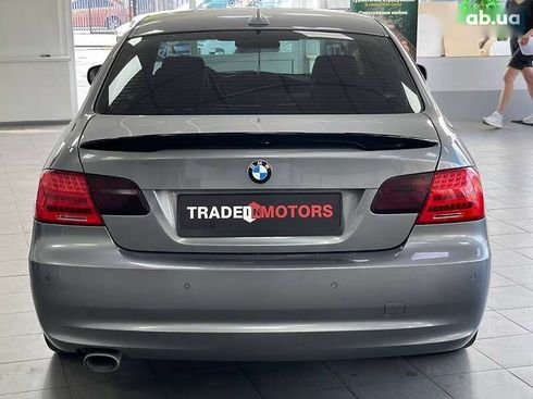 BMW 3 серия 2011 - фото 11