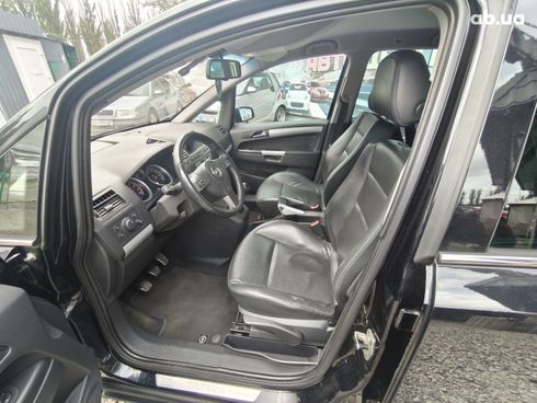 Opel Zafira 2005 черный - фото 11