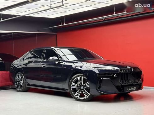 BMW 7 серия 2023 - фото 8