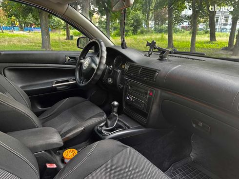 Volkswagen Passat 2003 черный - фото 22