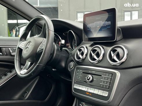 Mercedes-Benz GLA-Класс 2019 серый - фото 15